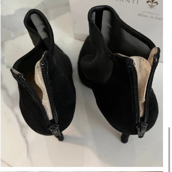 Women’s booties, black no box - Picture 2 of 3